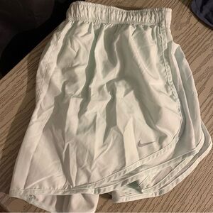 Nike Shorts Plus Size